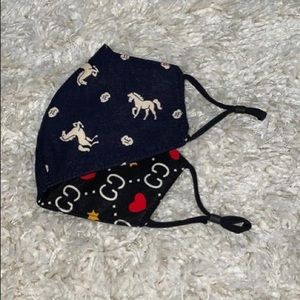 Reversible and Reusable Face Mask